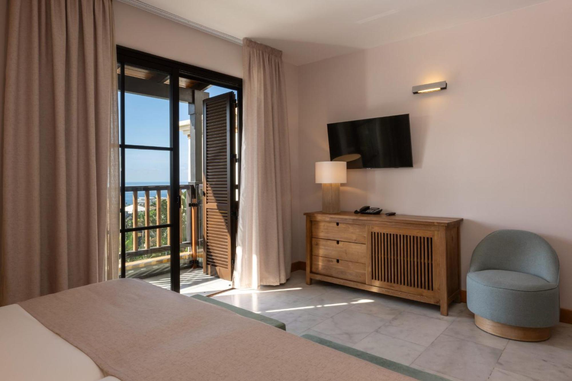 Hotel Suite Villa Maria Costa Adeje  Bagian luar foto